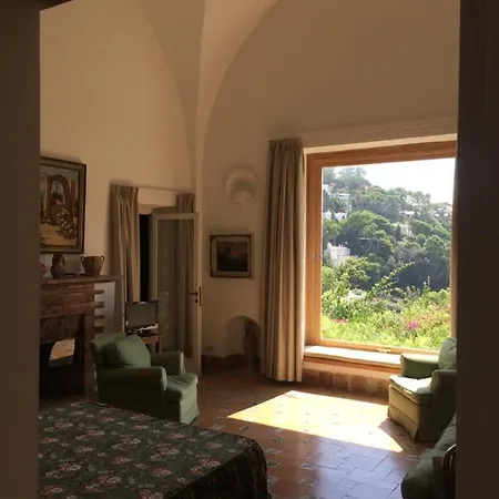 Appartamento Casa Di Artisti Anni Trenta Nel Cuore Di